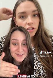 @Madison Wood we love you 💖 #madiwoodphotos #clownwedding  #stephanielaurnphoto #weddingreception #weddingreceptionphotos #austynmae