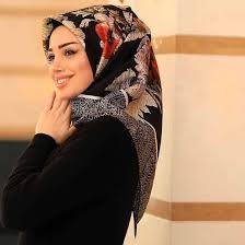 Silkhome 100 Twill Ipek Kapida Nakit Veya Kredi Kartiyla Odeme Kargo Bedava 89 99 Kapida N Beautiful Hijab Hijab Fashion Fashion