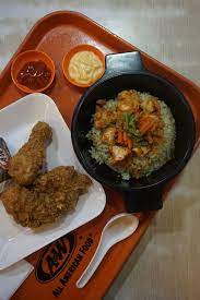 Jika dimasak dengan cara yang betul maka akan baiklah untuk. Nasi Ijo Yang Pedes Pedes Gurih Review Yudistira Ishak Abrar Di Restoran A W Beji Depok