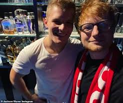 Maybe you would like to learn more about one of these? Ed Sheeran Enjoys A Boys Night Out With Shane Warne And His Son Jackson In Melbourne Aktuelle Boulevard Nachrichten Und Fotogalerien Zu Stars Sternchen