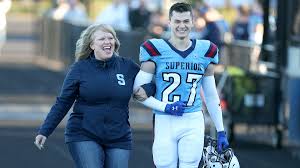 Photos: Spartans honor staff