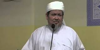 Adapun selama ramadan ini tengku zulkarnain melakukan safari dakwah di beberapa kota dan kabupaten di pekanbaru. Uas Difitnah Ustadz Tengku Zulkarnain Ungkap Sosok Ini