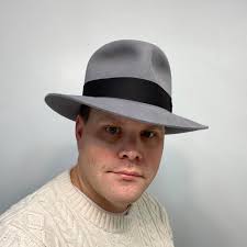 Akubra hat size for 55 1/2 year old