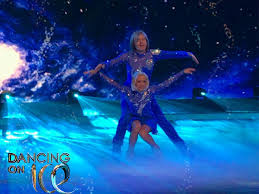 John kelly is an irish broadcaster and writer. John Kelly Und Annette Dytrt Dancing On Ice Sat 1 Facebook