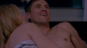 Aaron Tveit on Graceland (2014) | DCs Men of the Moment