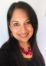 Elizabeth Cortez's Instagram, Twitter & Facebook