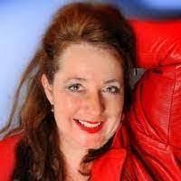 Catherine Kees's Instagram, Twitter & Facebook