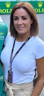 Natalie Pinkham's Instagram, Twitter & Facebook