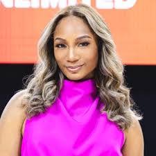 Samantha Ervin's Instagram, Twitter & Facebook