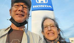 Looking at Pictures with Stan