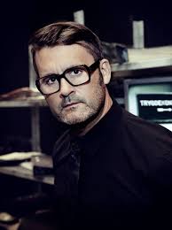 Thomas Seltzer sjekker inn