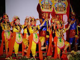 Mar 16, 2017 · tari kijang ini berasal dari daerah sunda tepatnya jawa barat. Tari Kijang Berasal Dari Jawa Barat Inilah Sejarah Dan Maknanya Sering Jalan