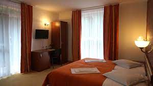 Oferă acces gratuit la o piscină interioară. Vila Metropol BÄƒile Felix Aktualisierte Preise Fur 2021