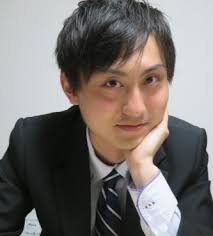 東京都 Chia Mu Kai Dennis 東京大学大学院修士