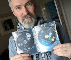 King Regis Actor Gets A Ffxv Ps4 King regis is the crystal's current guardian, and he too can wield weapons from thin air. king regis actor gets a ffxv ps4