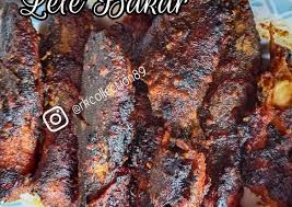 Untuk membuatnya, beritakuliner telah menyiapkan resep serta cara olahannya dalam artikel kali ini. Resep Lele Bakar Pedas Yang Lezat Sekali Masakan Harian