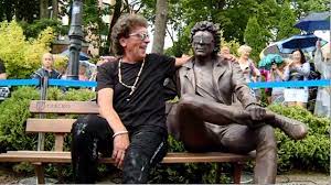 Check spelling or type a new query. Odpoczynek Z Panasewiczem Lider Lady Pank Ma Swoja Laweczke