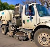 City of Chico - Street Sweeping & Leaf Collection