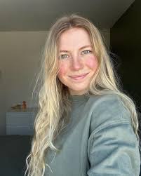 Cora Roy (@cora.roy) • Instagram photos and videos