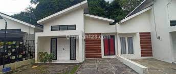 Iklan jual beli rumah terlengkap dan terbaru dari harga murah sampai lokasi, foto, video dan info properti lain semua ada. Rumah Dijual Di Martoyudan Magelang Rumah123 Com