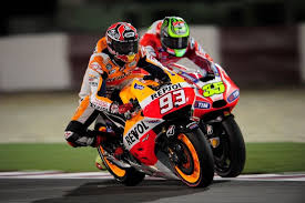 Marquez Crutchlow Qatar Motogp 2014 Motogp 2014 Crash Net Motogp Motogp 2014 Racing Bikes