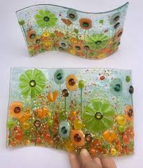Tons of flowers bloom in spring, including tulips, daisies, some types of sunflowers, and many varieties of wildflowers. 210 Fused Glass Flowers Ideas In 2021 Glass Flowers Fused Glass Fused Glass Art