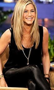 Pin By Debbie Van Vuuren On Hair Beauty Jennifer Aniston Hair Long Hair Styles Layered Hair