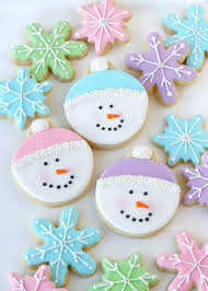 Whether you're craving chocolate cookies, lemon cookies, spice cookies, or sugar cookies, you can tweak this foolproof cookie base to bake a variety of to decorate cookies with stripes and dots, use thicker icing and pipe designs as shown in photos. Snowman Face Cookies Glorious Treats Christmas Sugar Cookies Christmas Cookies Decorated Christmas Sugar Cookie Recipe