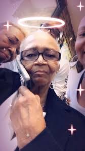 Queen Townsend's Instagram, Twitter & Facebook