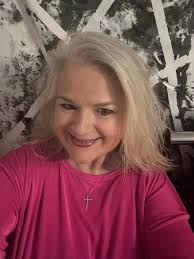 Hey everyone. Who's hoping to go? Who's been? Who's booked? Let's welcome  our new members: Hajra Virmani, Joana Montes, Amanda Heins, Rachel Miller,  James Shetter, Amanda Zananski Diller, Lynne Sobel, Alison Fenech,