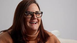 Shelley Gardner's Instagram, Twitter & Facebook