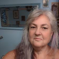 What are you keeping??? Only 3!! This may be hard lol 🍂