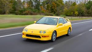 Yep, the acura integra is back! Bh Mtns6somcim
