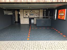 Maybe you would like to learn more about one of these? Fur Hobbyschrauber Robuster Garagenboden Aus Dem Eimer Auto Medienportal Net