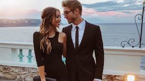 Daca observi ca un barbat iti zambeste mult, este un semn evident ca te place. Cum SÄƒ È›i Dai Seama DacÄƒ Un BÄƒrbat Te Place Dar Este Prea Timid SÄƒ RecunoascÄƒ Asta Elle Ro