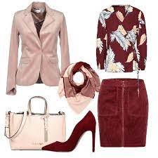 Esso è elegante ed allo stesso tempo misterioso per cui va assaporato in tutta la sua maestà. Un Abbinamento Gradevole Il Bordeaux Con Il Rosa Un Outfit Trendy Adatto A Diverse Occasioni Duso Anche Per Una Serata Info Stile Di Moda Outfit Attrezzatura