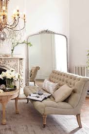 111 Awesome Parisian Chic Apartment Decor Ideas 78 Roomadness Com French Country Living Room French Country Decorating Living Room Country Living Room