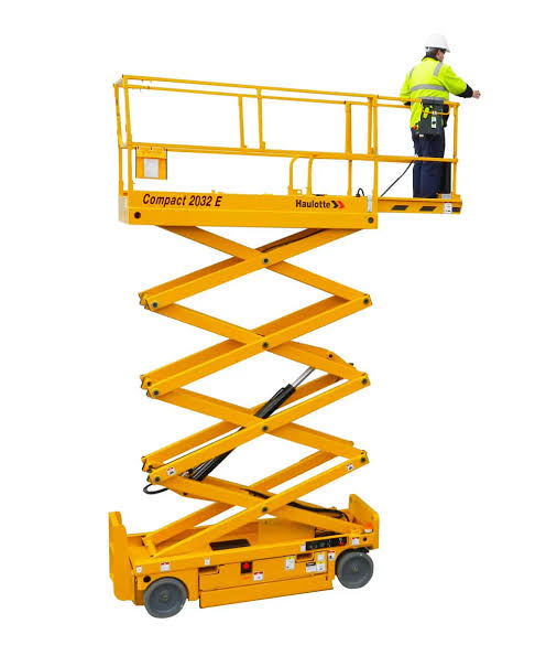 Haulotte COMPACT 2032E Aerial Lift