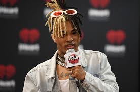 Xxxtentacions Aiming For No 1 Debut On Billboard 200