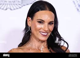 Heidi Strauss's Instagram, Twitter & Facebook