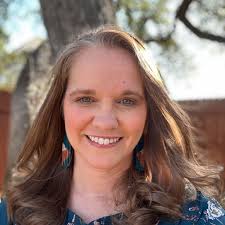 Looking for a photographer to do Senior pictures in a studio. TIA!