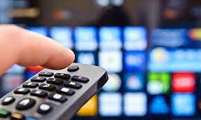 Maybe you would like to learn more about one of these? Thle8eash Apisteyto Poia Seira Kategrapse 55 2 Kai Malista Sto Andriko Koino Photos Gossip Tv Gr