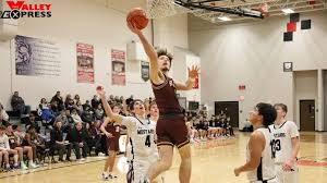 Garrett Mertens Shoots Game-High 17 Points Against Mustangs