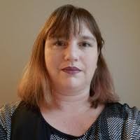 Carrie Kay's Instagram, Twitter & Facebook