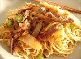 Saute De Canard Aux Nouilles Chinoises Happy Papilles Recette Nouilles Chinoises Saute De Canard Cuisine Asiatique