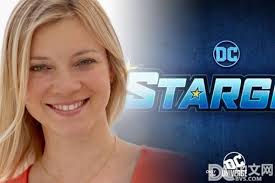 DC新剧《逐星女》又加入5名新卡司女主母亲已就位_艾米·