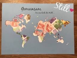 Hochzeit Geldgeschenk Weltkarte Gemeinsam Ein Designerstuck Von Still Love Bei Dawanda Geldgeschenk Weltkarte Hochzeit Geschenk Geld Geschenke