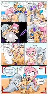 Post 728688: Amy_Rose greymelon Rouge_the_Bat Sonic_the_Hedgehog  Sonic_the_Hedgehog_(series)