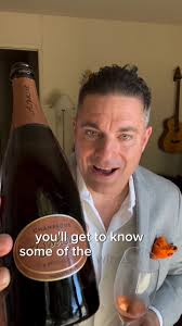 To know Aspasie's rosé Champagne is to love it! In part 3 of his Aspasie  series, Champagne Buyer Gary Westby gives us a rundown