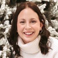 Sara Marson's Instagram, Twitter & Facebook